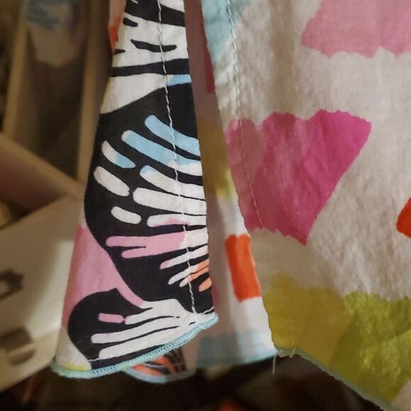 Koi M Bright Multicolored Floral Scrub Top .. - Picture 8 of 8